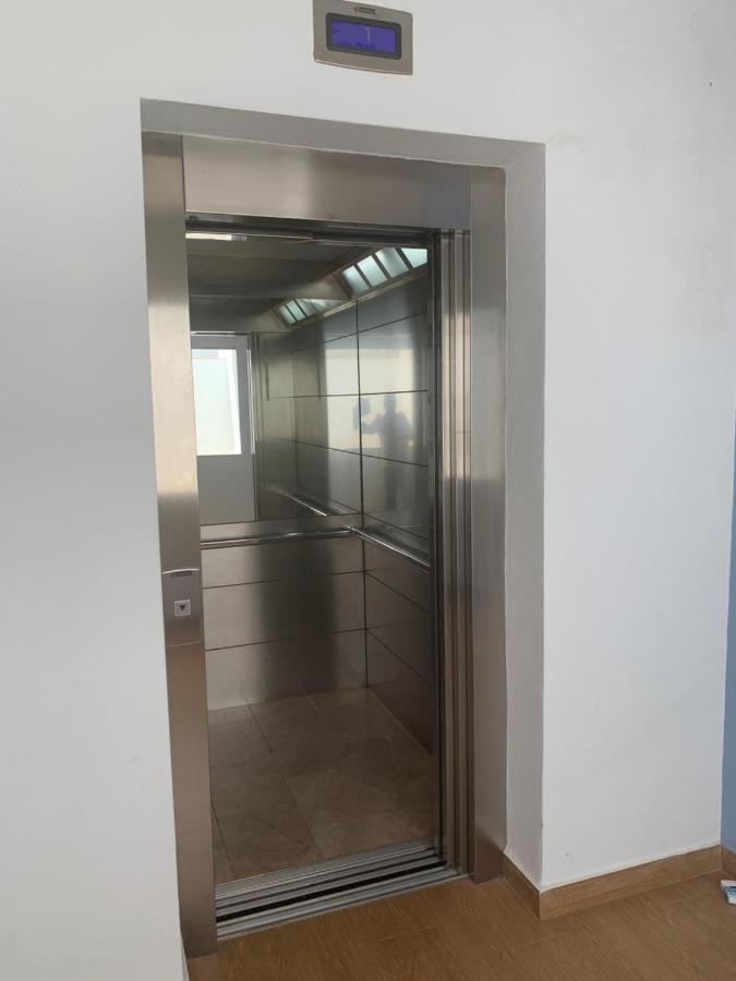 איאמונטה Apartamento Sorolla Center מראה חיצוני תמונה