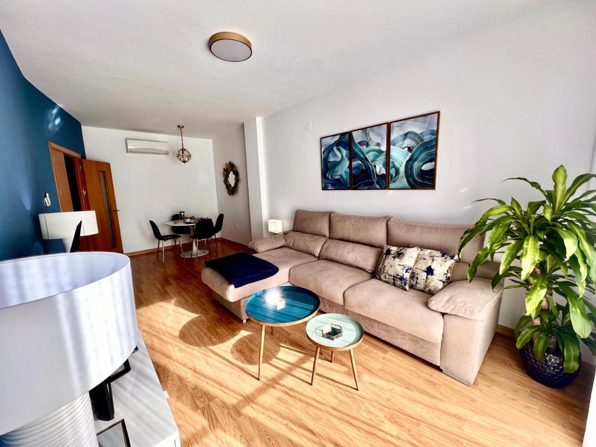 איאמונטה Apartamento Sorolla Center מראה חיצוני תמונה